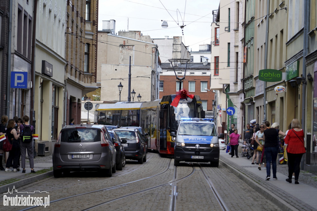 Pierwszy dzień Jarmarku Spichrzowego - parada
