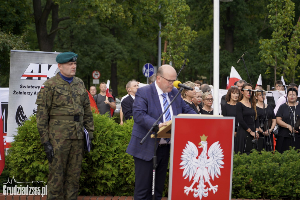 Uroczystości w Grudziądzu z okazji 78. rocznicy wybuchu powstania warszawskiego