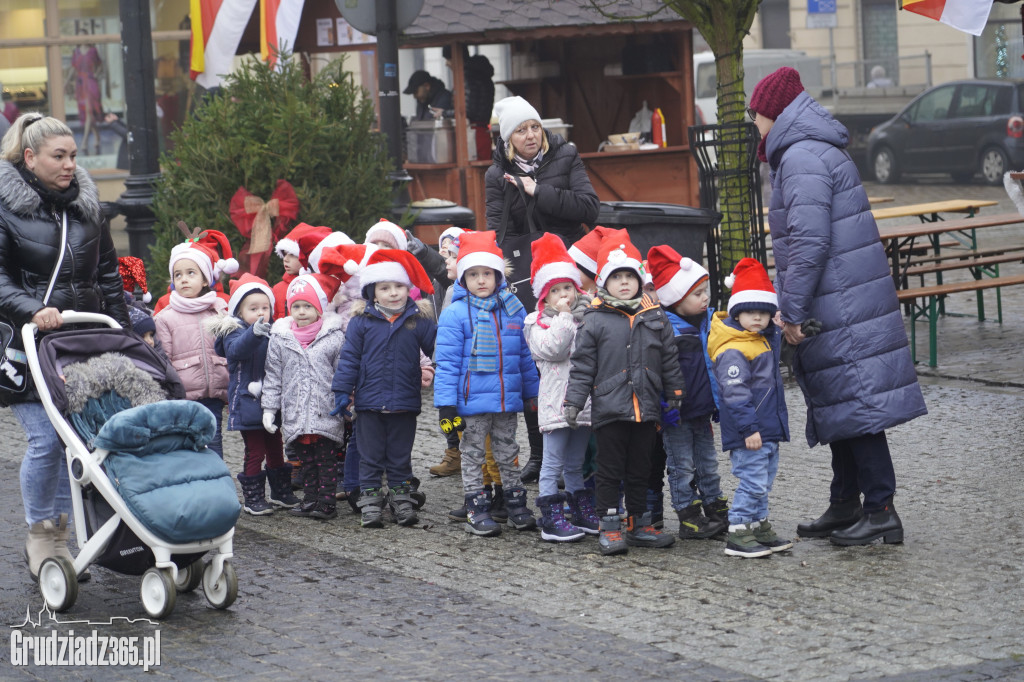 Wizyta św. Mikołaja na grudziądzkim Rynku