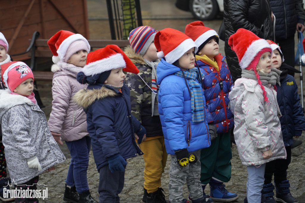 Wizyta św. Mikołaja na grudziądzkim Rynku