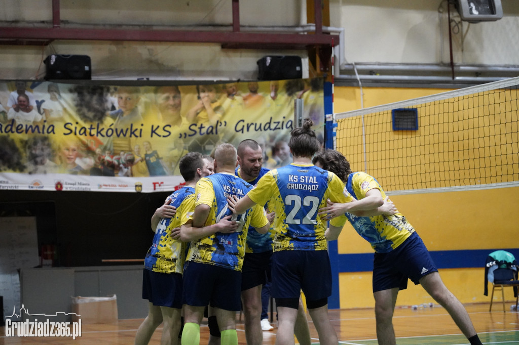 KS Stal Grudziądz wygrywa w meczu III ligi siatkówki mężczyzn
