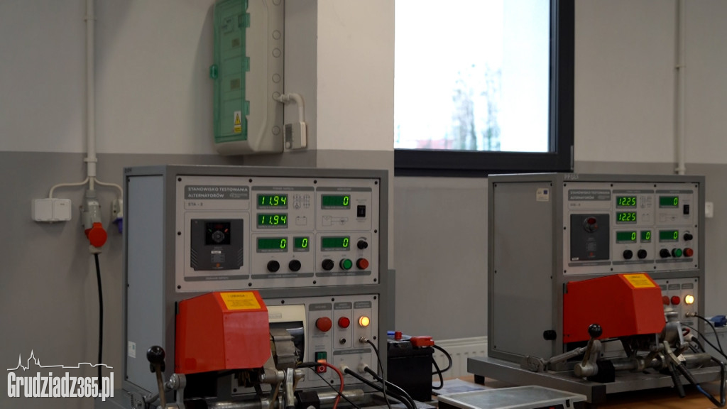 Otwarcie w Grudziądzu Centrum Programowania Robotów Przemysłowych