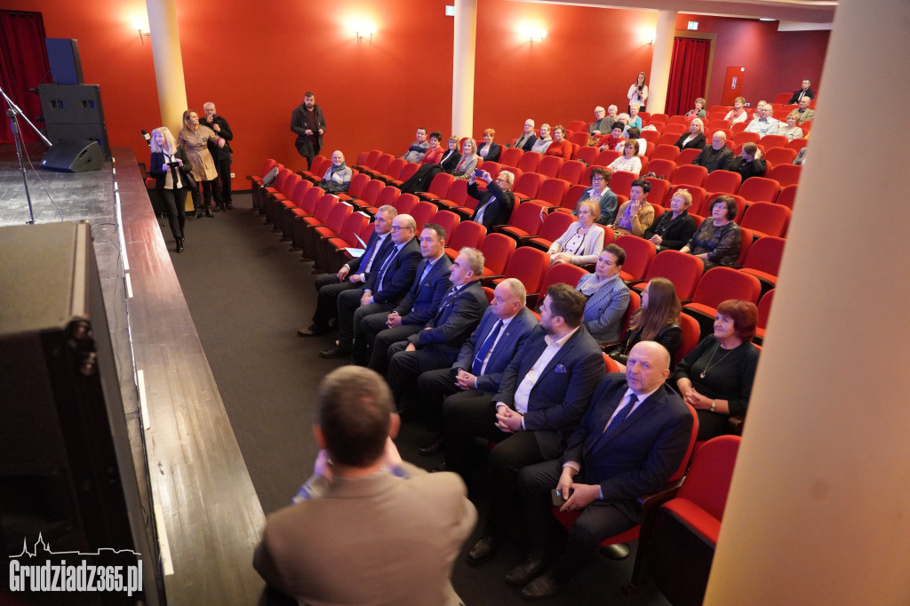 Wystartował semestr letni w Międzypokoleniowym Centrum Wiedzy