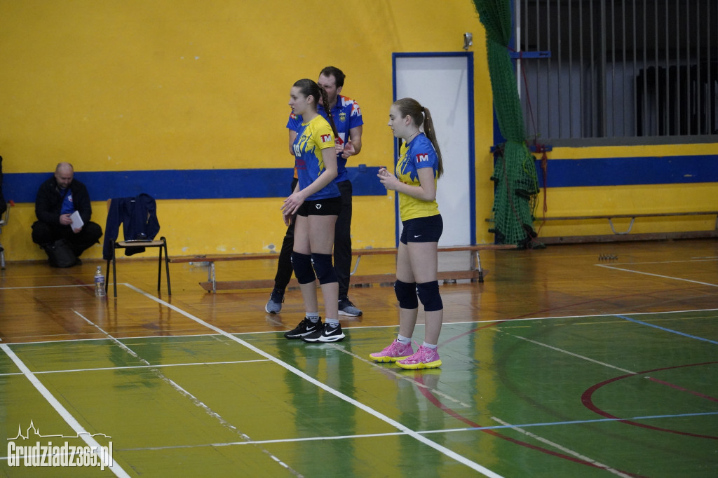 Zacięty mecz KS Stal Grudziądz - Pałac Bydgoszcz