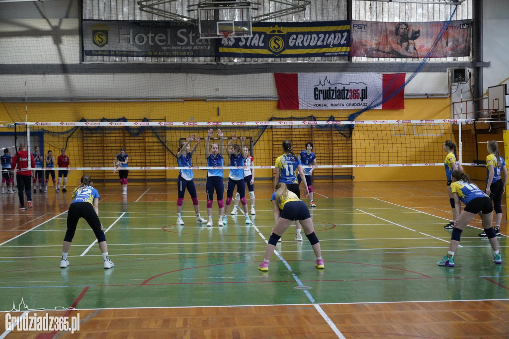 Zacięty mecz KS Stal Grudziądz - Pałac Bydgoszcz
