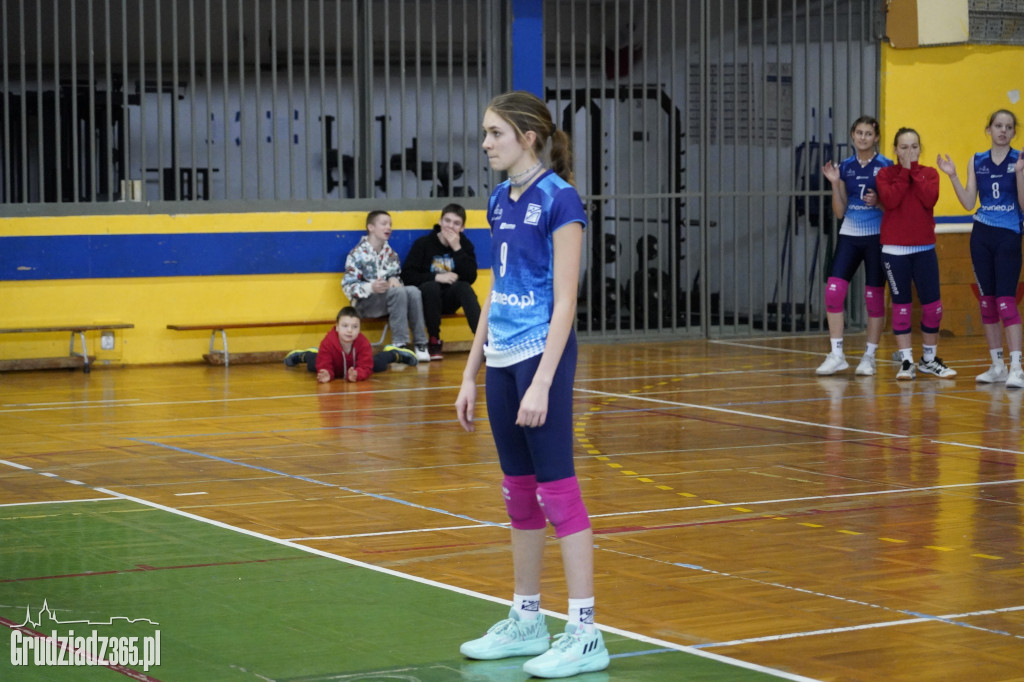 Zacięty mecz KS Stal Grudziądz - Pałac Bydgoszcz