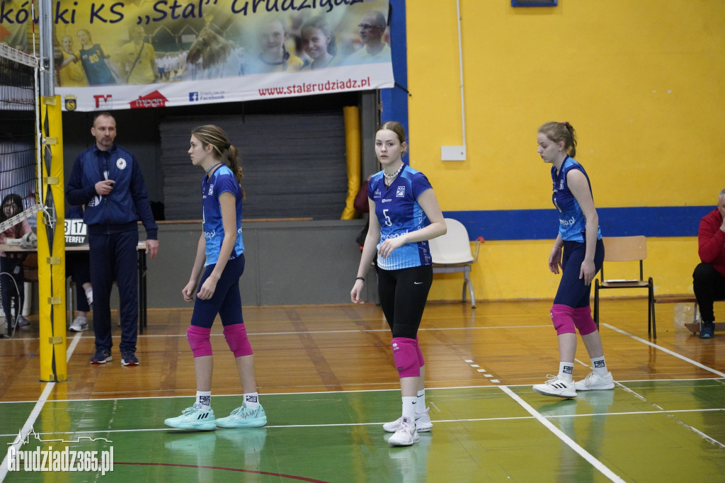 Zacięty mecz KS Stal Grudziądz - Pałac Bydgoszcz