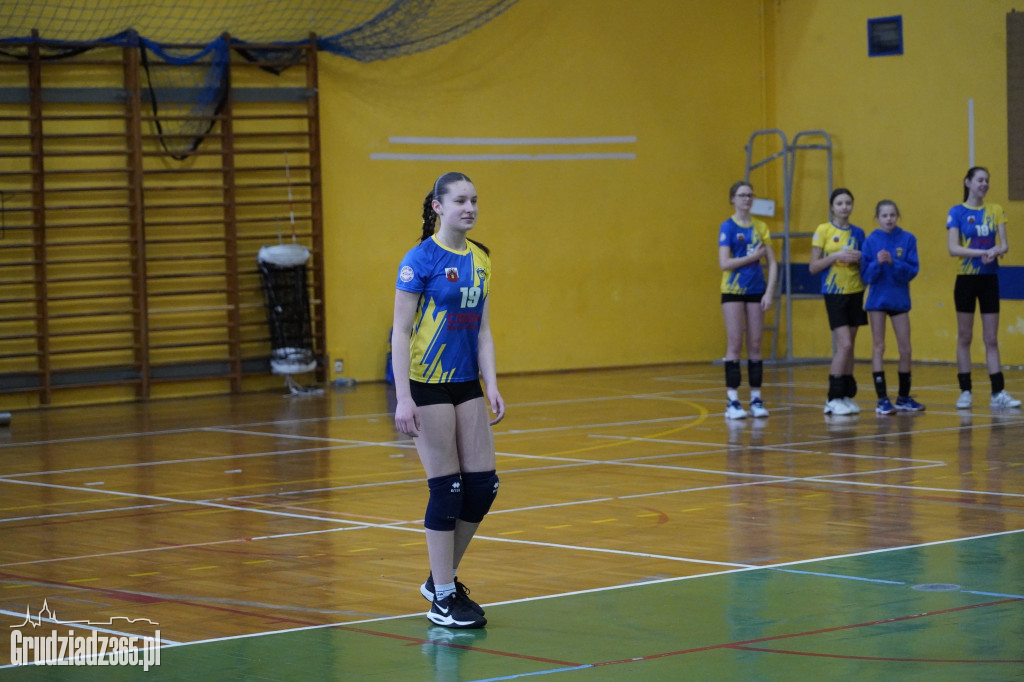 Zacięty mecz KS Stal Grudziądz - Pałac Bydgoszcz