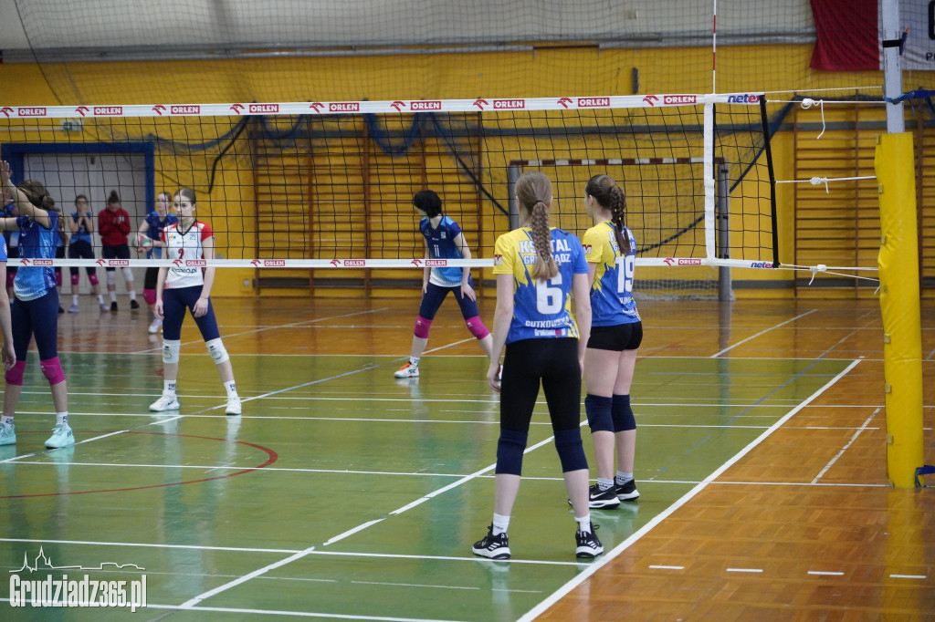 Zacięty mecz KS Stal Grudziądz - Pałac Bydgoszcz