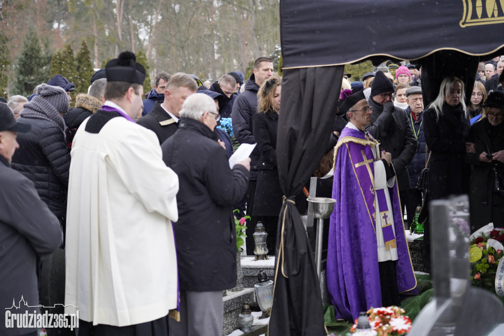 Pogrzeb Ryszarda Gralaka, byłego prezesa KS Stal Grudziądz