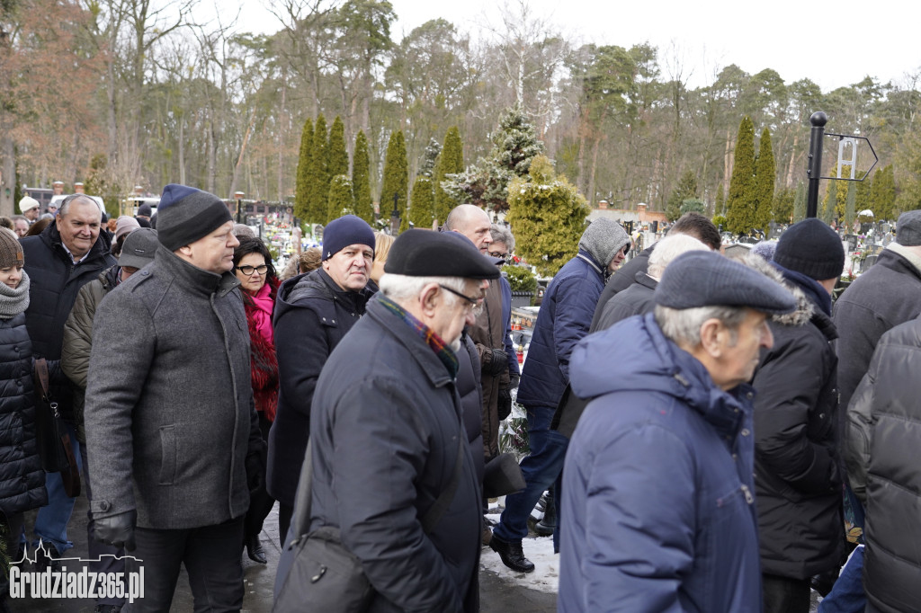 Pogrzeb Ryszarda Gralaka, byłego prezesa KS Stal Grudziądz