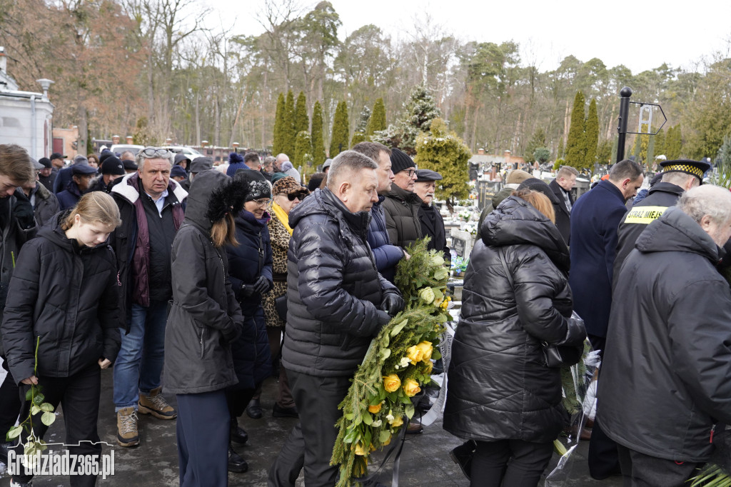 Pogrzeb Ryszarda Gralaka, byłego prezesa KS Stal Grudziądz