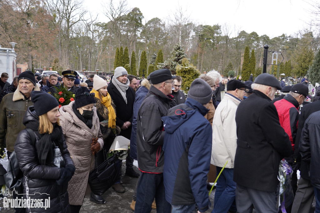 Pogrzeb Ryszarda Gralaka, byłego prezesa KS Stal Grudziądz