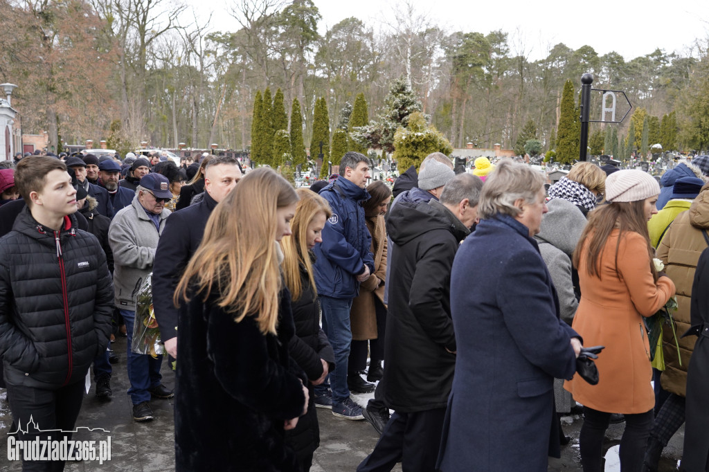 Pogrzeb Ryszarda Gralaka, byłego prezesa KS Stal Grudziądz