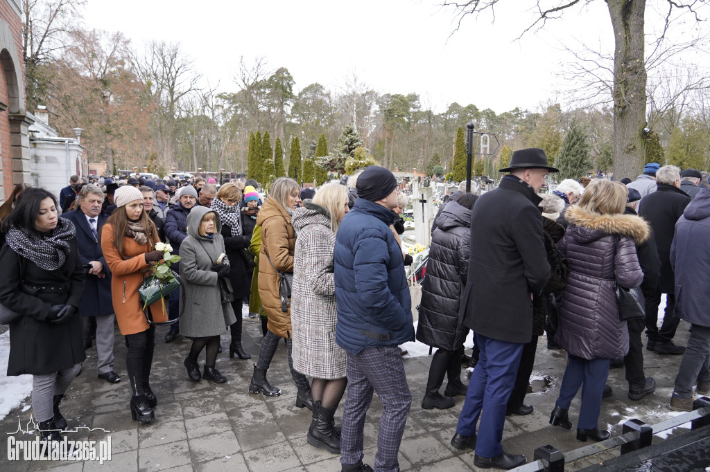 Pogrzeb Ryszarda Gralaka, byłego prezesa KS Stal Grudziądz