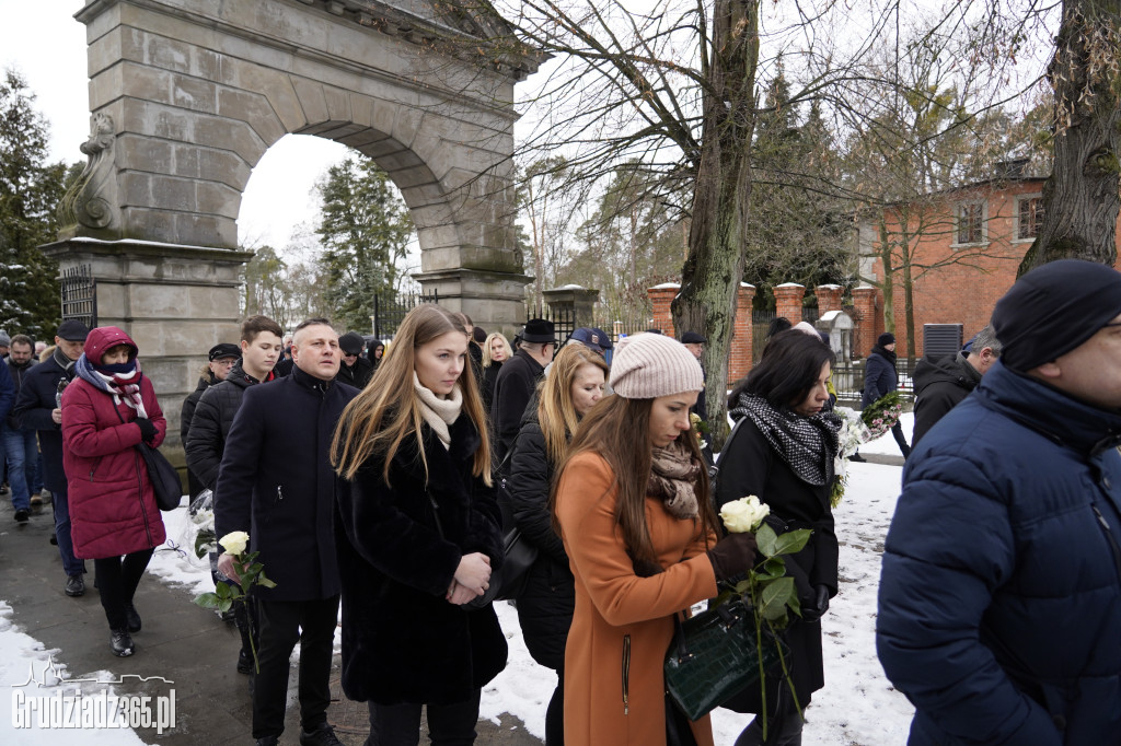 Pogrzeb Ryszarda Gralaka, byłego prezesa KS Stal Grudziądz