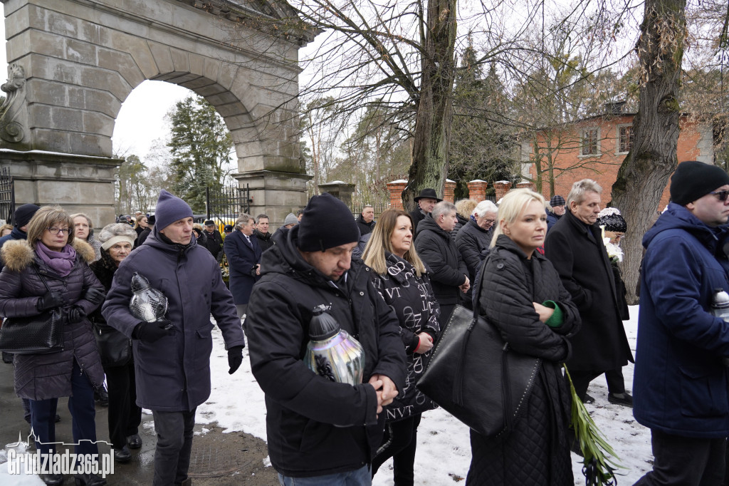 Pogrzeb Ryszarda Gralaka, byłego prezesa KS Stal Grudziądz