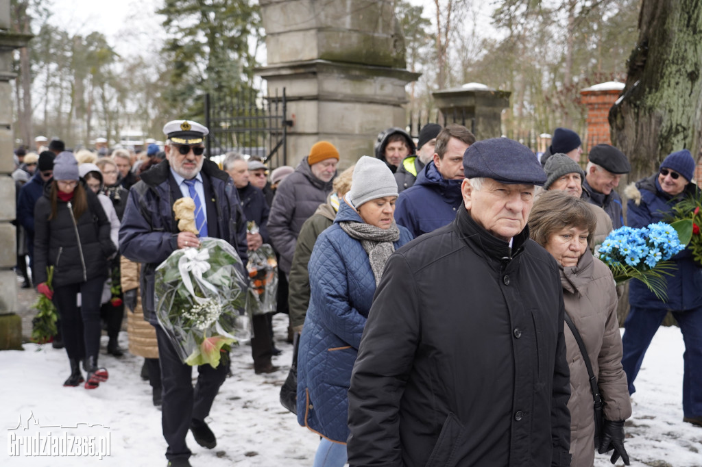 Pogrzeb Ryszarda Gralaka, byłego prezesa KS Stal Grudziądz