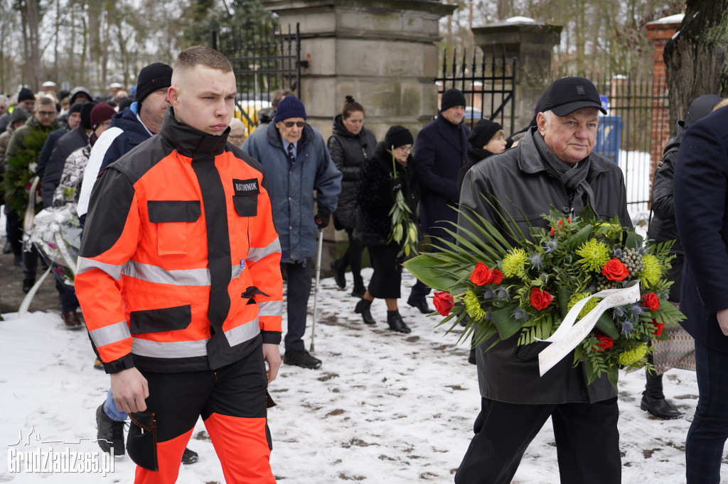 Pogrzeb Ryszarda Gralaka, byłego prezesa KS Stal Grudziądz
