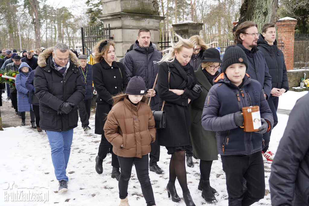 Pogrzeb Ryszarda Gralaka, byłego prezesa KS Stal Grudziądz
