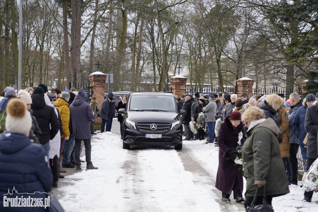 Pogrzeb Ryszarda Gralaka, byłego prezesa KS Stal Grudziądz