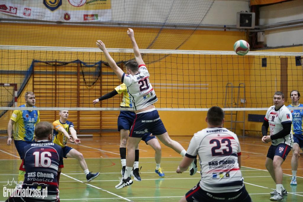 KS Stal Grudziądz przegrywa z BKS WSG Chemik Bydgoszcz