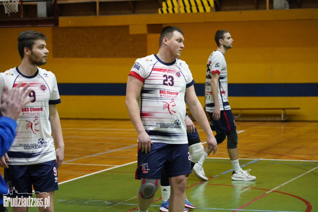 KS Stal Grudziądz przegrywa z BKS WSG Chemik Bydgoszcz