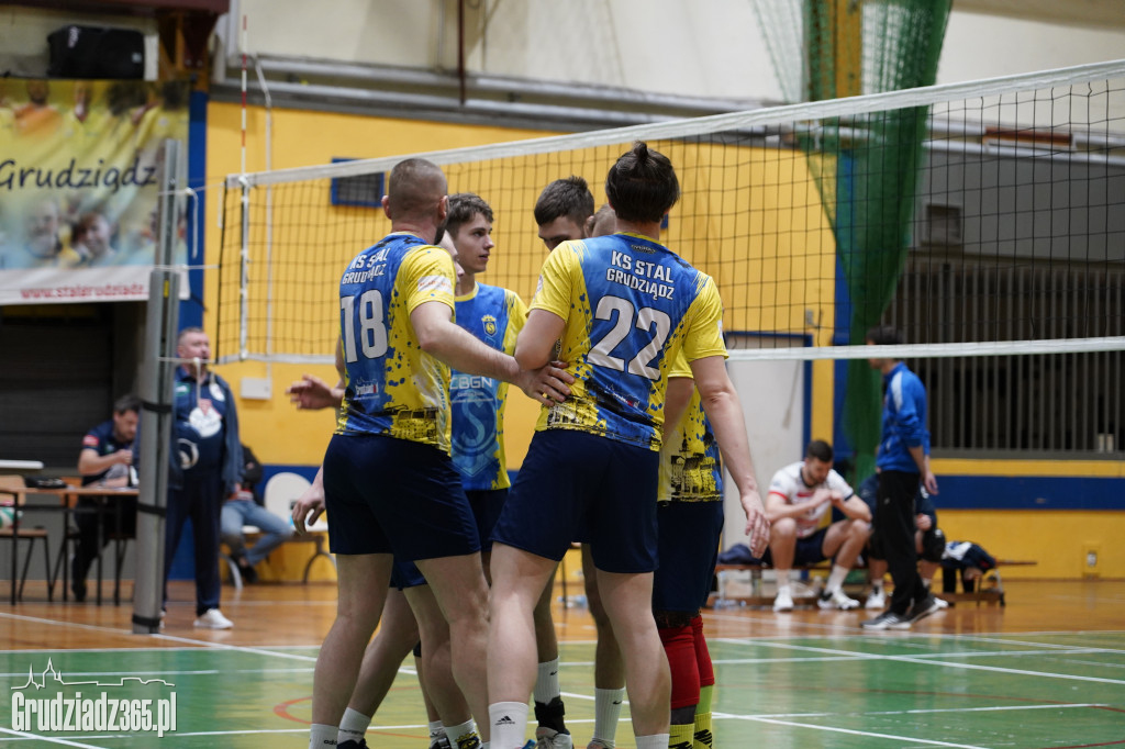 KS Stal Grudziądz przegrywa z BKS WSG Chemik Bydgoszcz