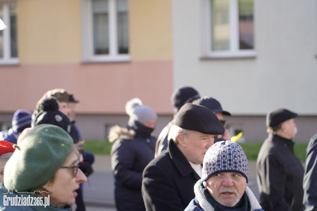 Ulicami Grudziądza przeszedł Marsz Papieski