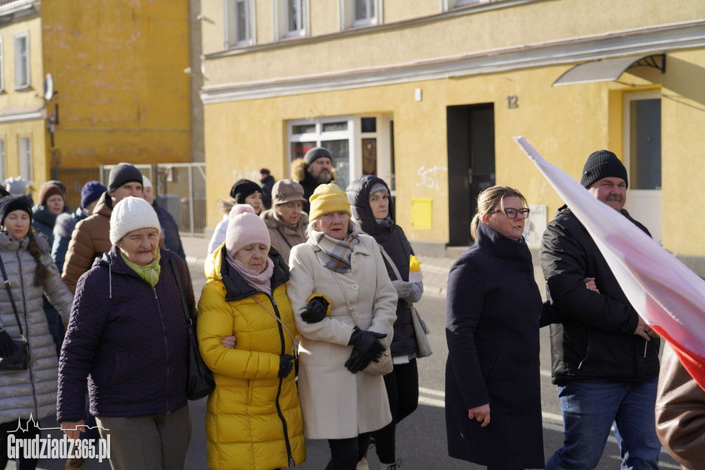 Ulicami Grudziądza przeszedł Marsz Papieski