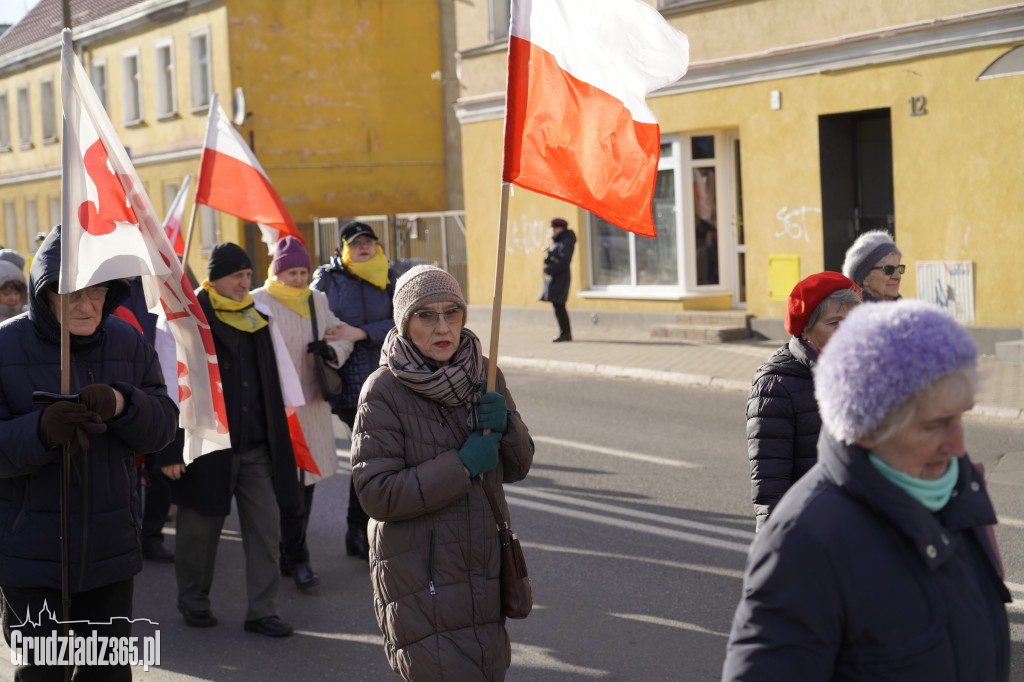 Ulicami Grudziądza przeszedł Marsz Papieski