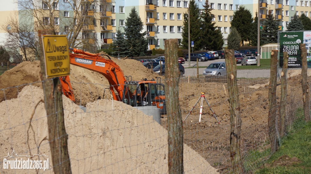 Czy to budowa Biedronki na os. Rządz w Grudziądzu?
