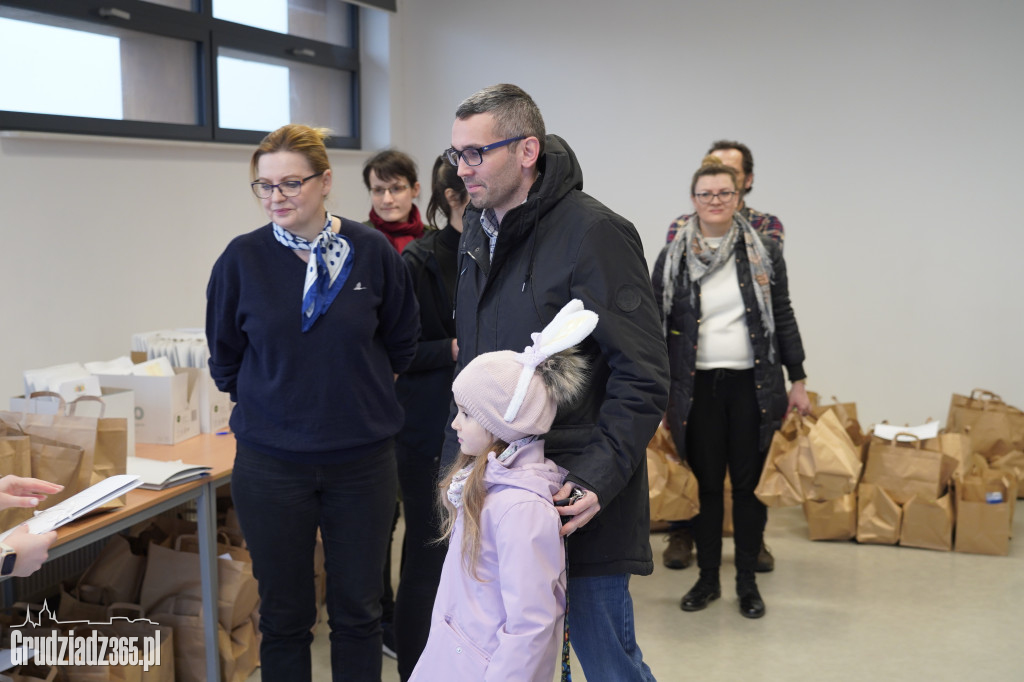 Grudziądzkie Śniadanie Wielkanocne dla Seniora - trwa dostarczanie pakietów