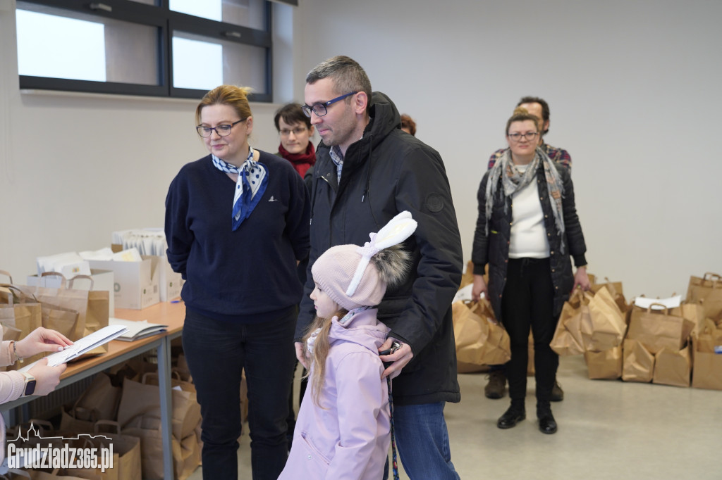 Grudziądzkie Śniadanie Wielkanocne dla Seniora - trwa dostarczanie pakietów