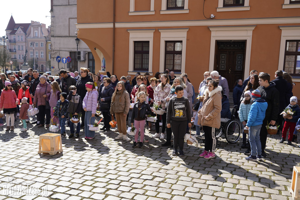 Święcenie pokarmów w Bazylice Kolegiackiej w Grudziądzu