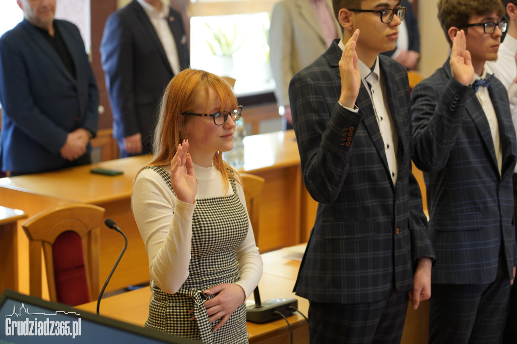 Sesja inauguracyjna VI kadencji  Młodzieżowej Rady Miejskiej Grudziądza