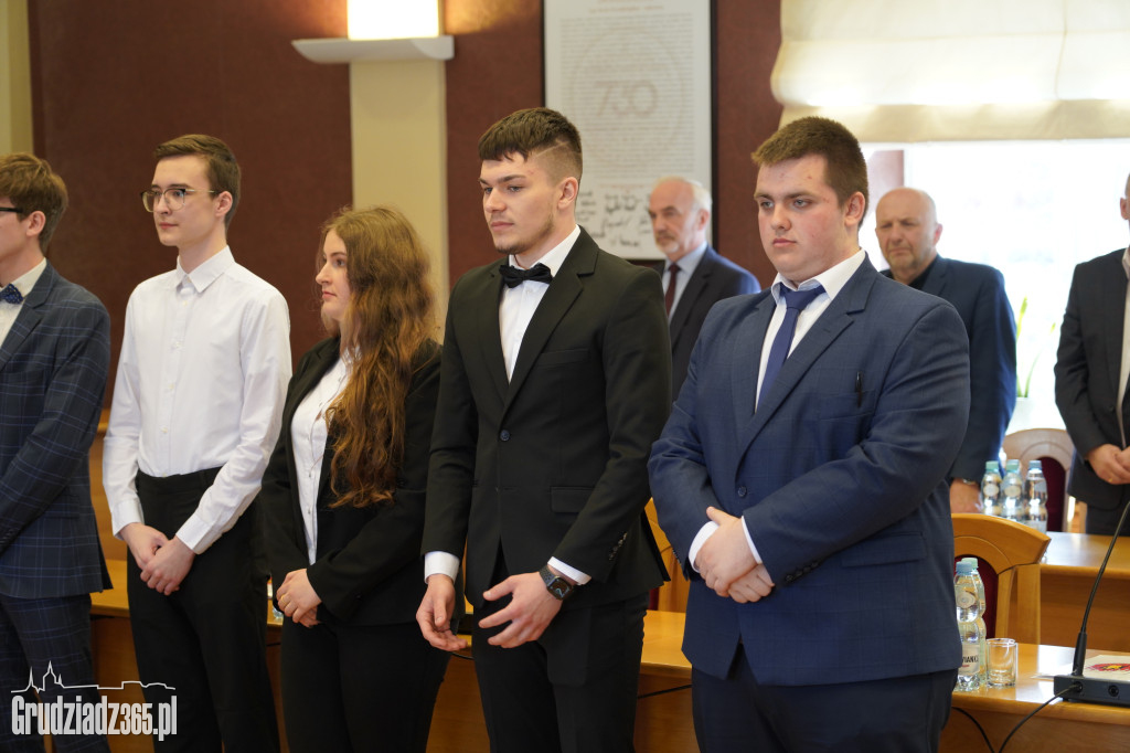 Sesja inauguracyjna VI kadencji  Młodzieżowej Rady Miejskiej Grudziądza