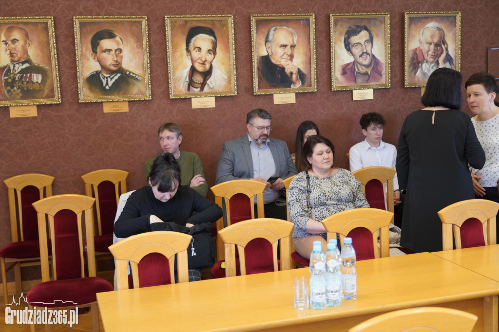 Sesja inauguracyjna VI kadencji  Młodzieżowej Rady Miejskiej Grudziądza