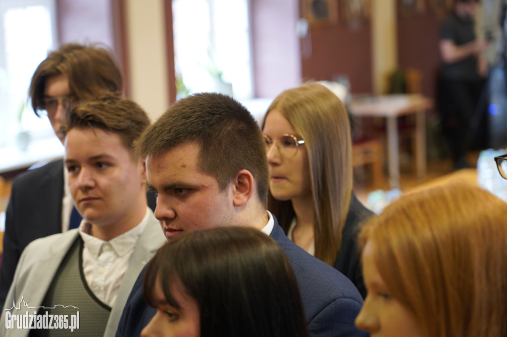Sesja inauguracyjna VI kadencji  Młodzieżowej Rady Miejskiej Grudziądza