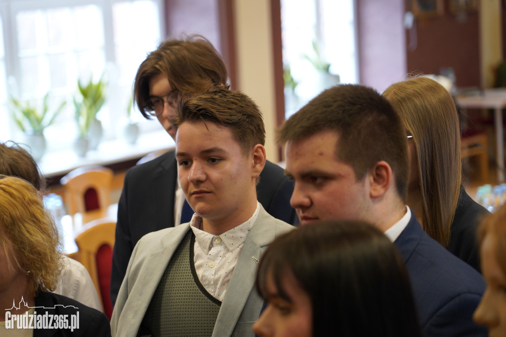 Sesja inauguracyjna VI kadencji  Młodzieżowej Rady Miejskiej Grudziądza