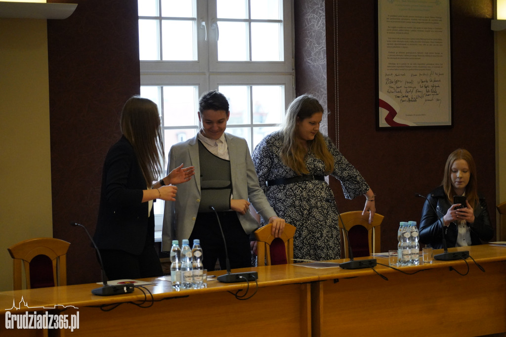 Sesja inauguracyjna VI kadencji  Młodzieżowej Rady Miejskiej Grudziądza