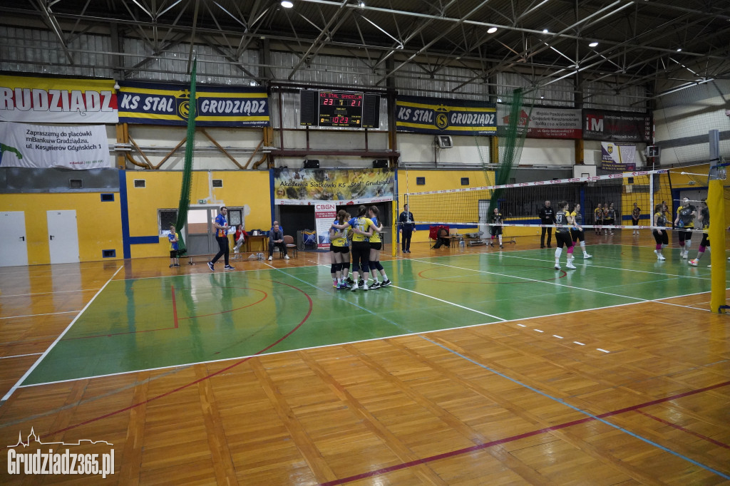 KS STAL Grudziądz - Sandecja Dunajec Nowy Sącz
