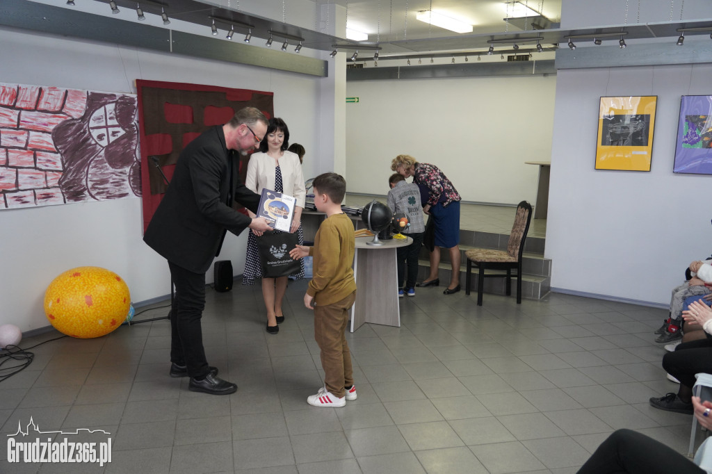 A jednak się kręci!
