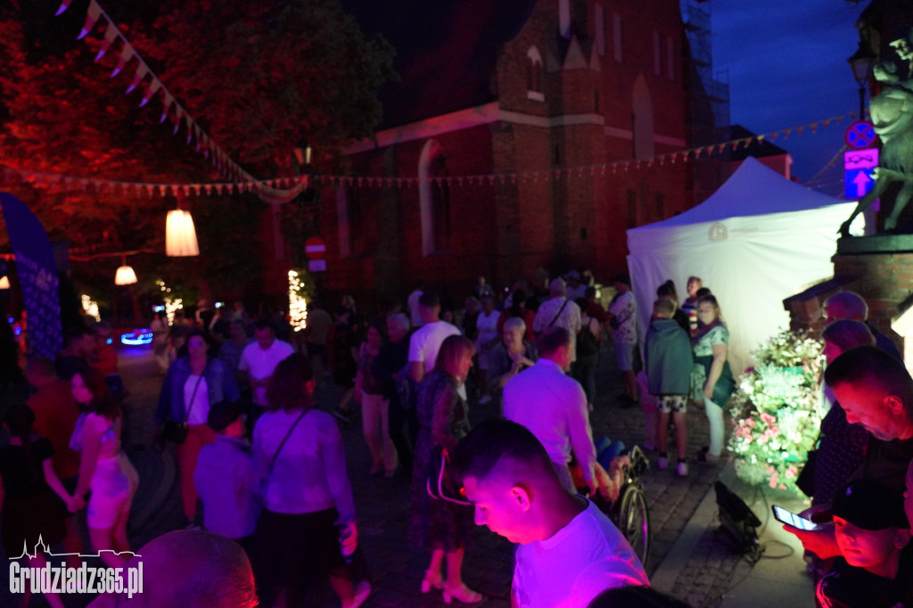 Tłumy mieszkańców Grudziądza na Widowisku Świetlnym