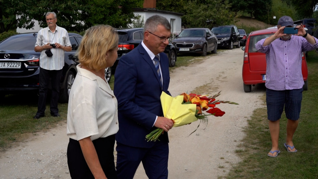 Odsłonięto tablicę pamiątkową na cześć grudziądzanina Waldemara Baszanowskiego