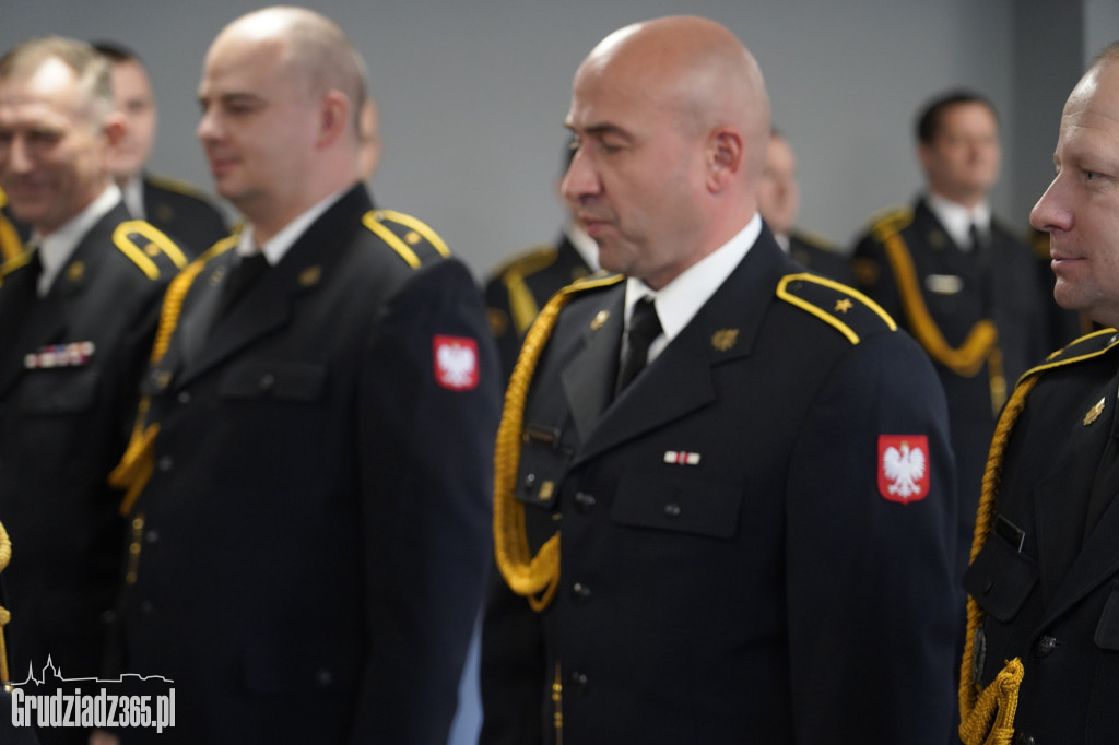 Awanse w stopniach służbowych oraz wyróżnienia dla grudziądzkich strażaków