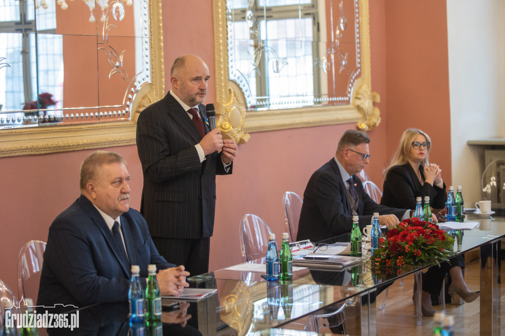 Samorządowo-parlamentarny wspólny blok prorozwojowy