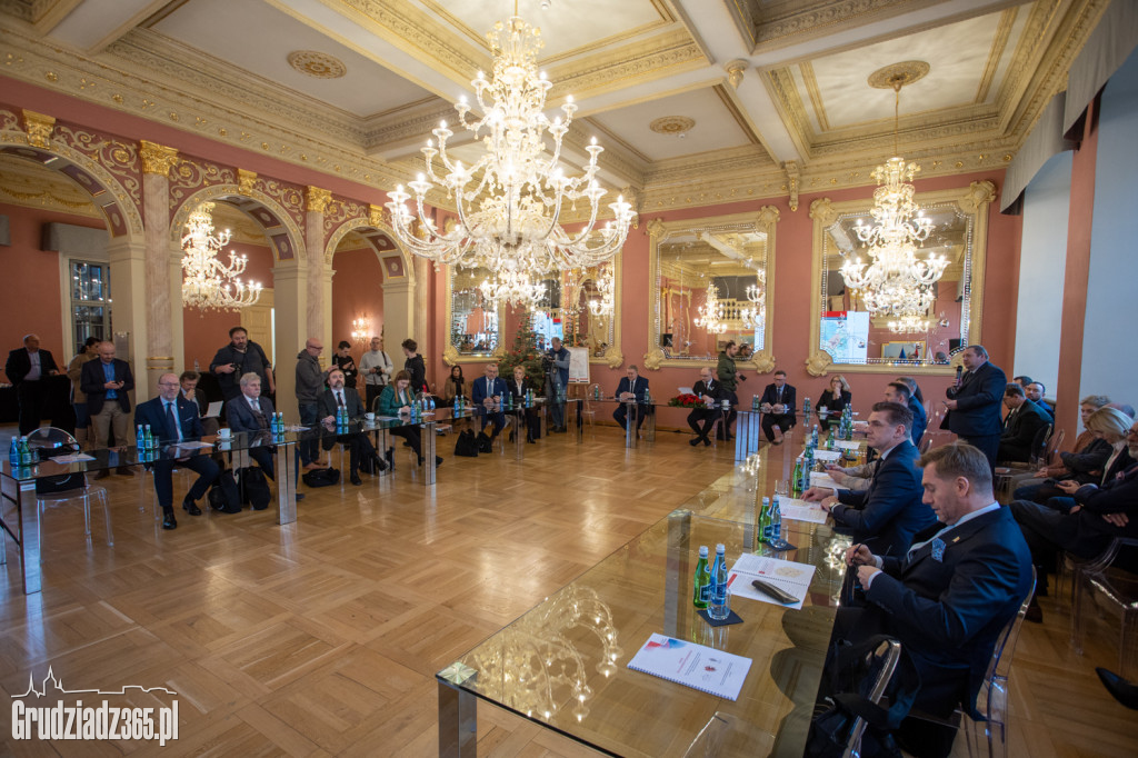 Samorządowo-parlamentarny wspólny blok prorozwojowy