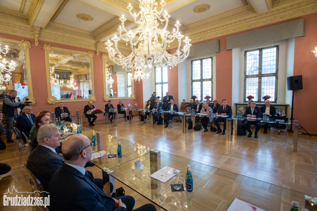 Samorządowo-parlamentarny wspólny blok prorozwojowy