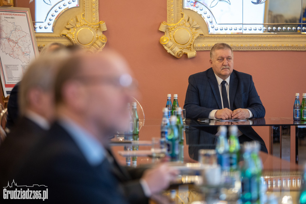 Samorządowo-parlamentarny wspólny blok prorozwojowy